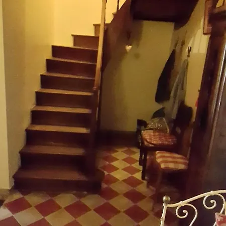 House With 3 Bedrooms In With Enclosed Garden